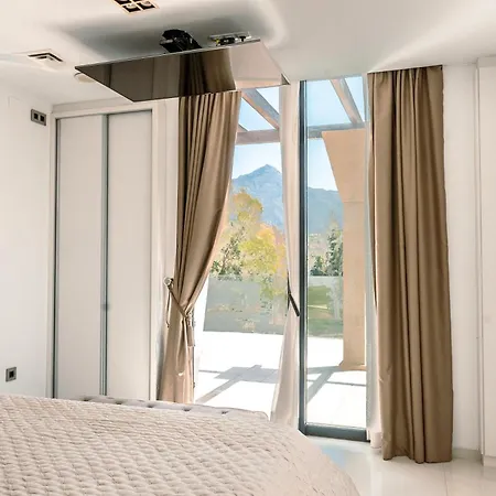 Azur Villa