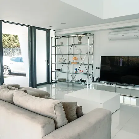 Azur Villa *